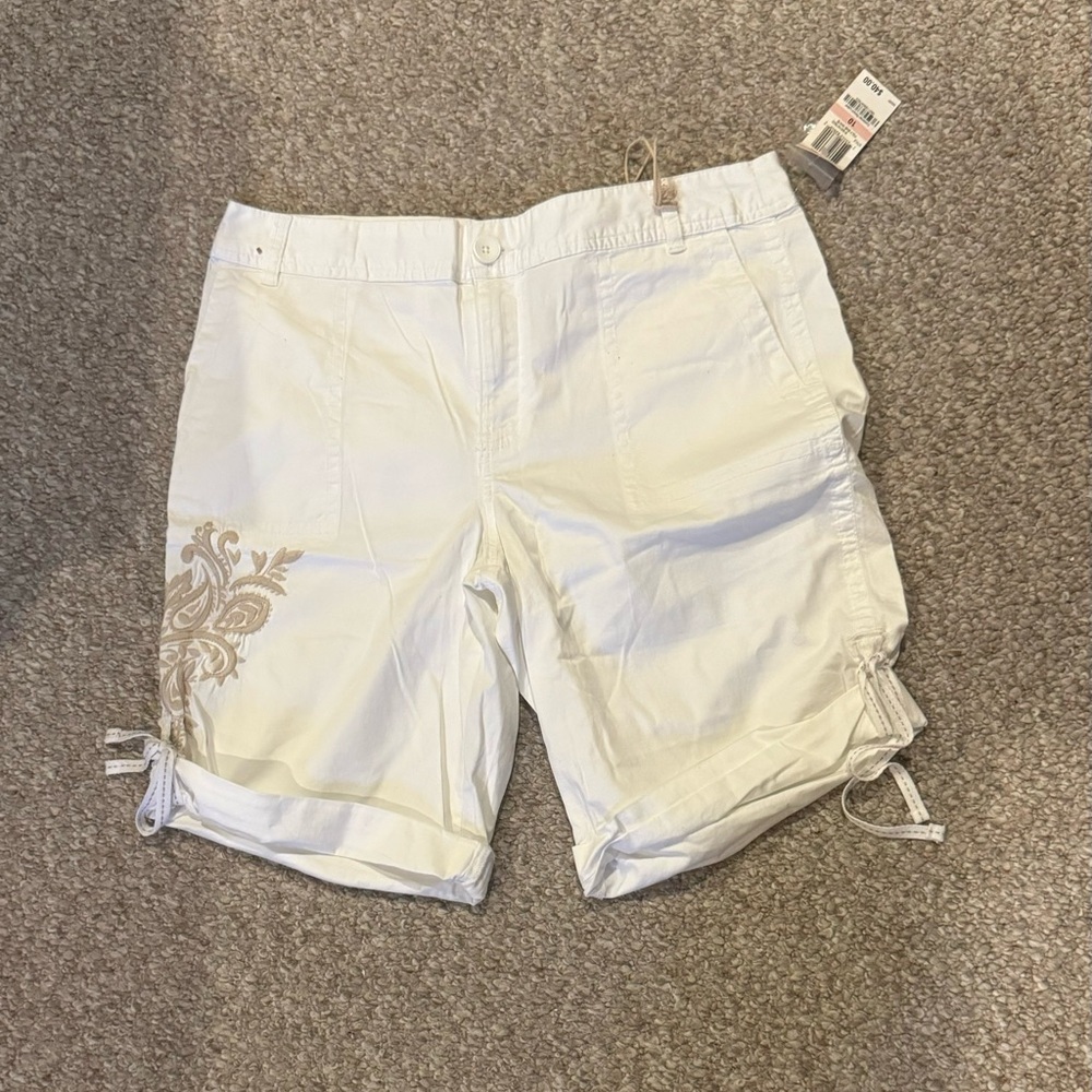 Style & Co Bermuda shorts